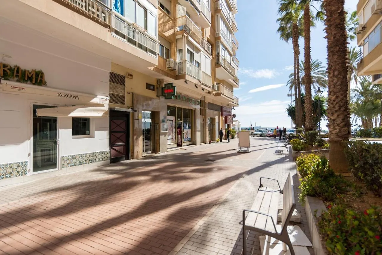 Bright Beachfront Apartment Málaga