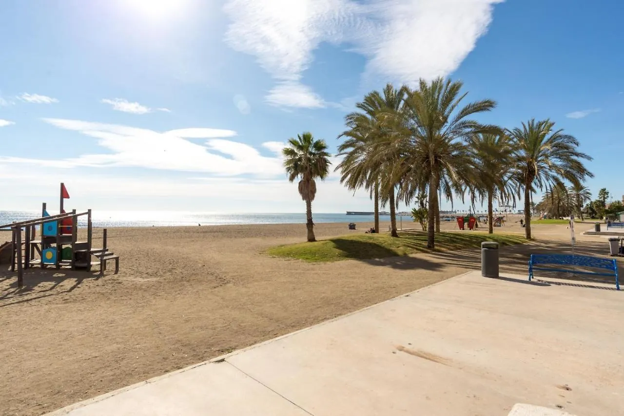 Bright Beachfront Apartment Málaga Spanien