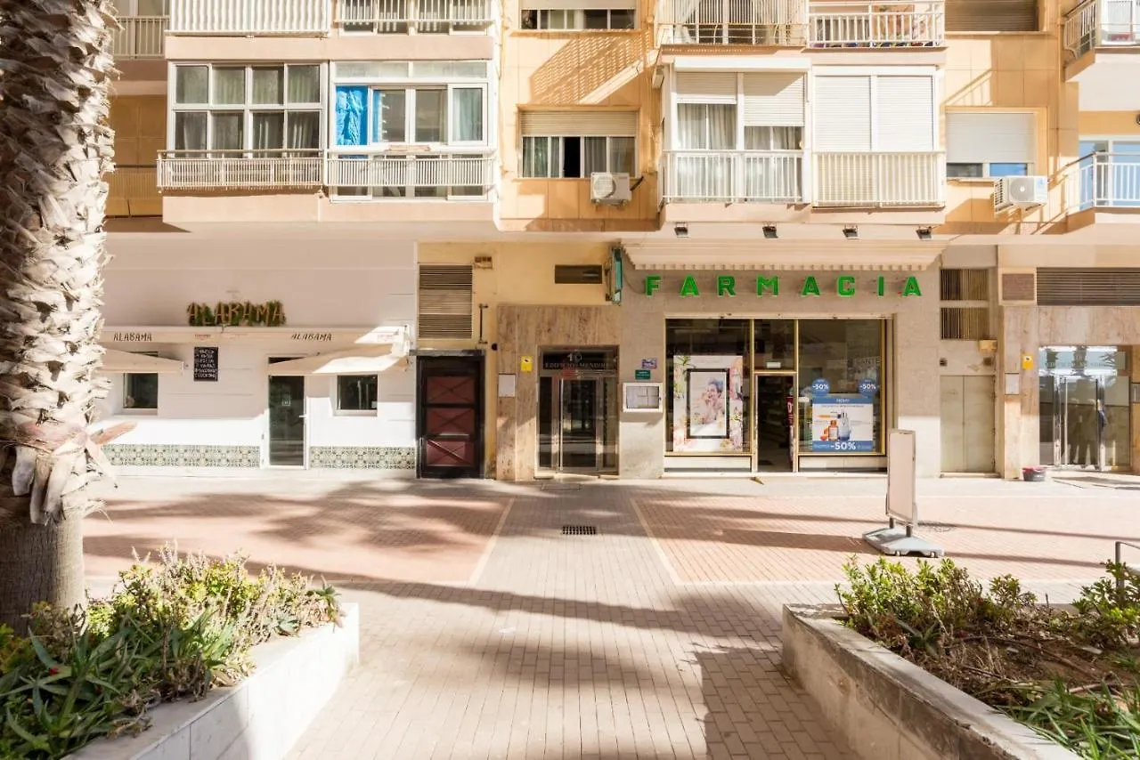 Bright Beachfront Apartment 马拉加 0*,  西班牙